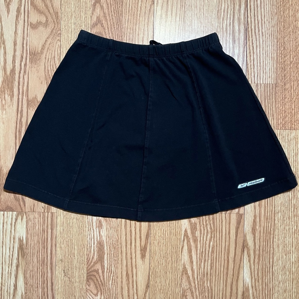 Reebok black workout mini skirt